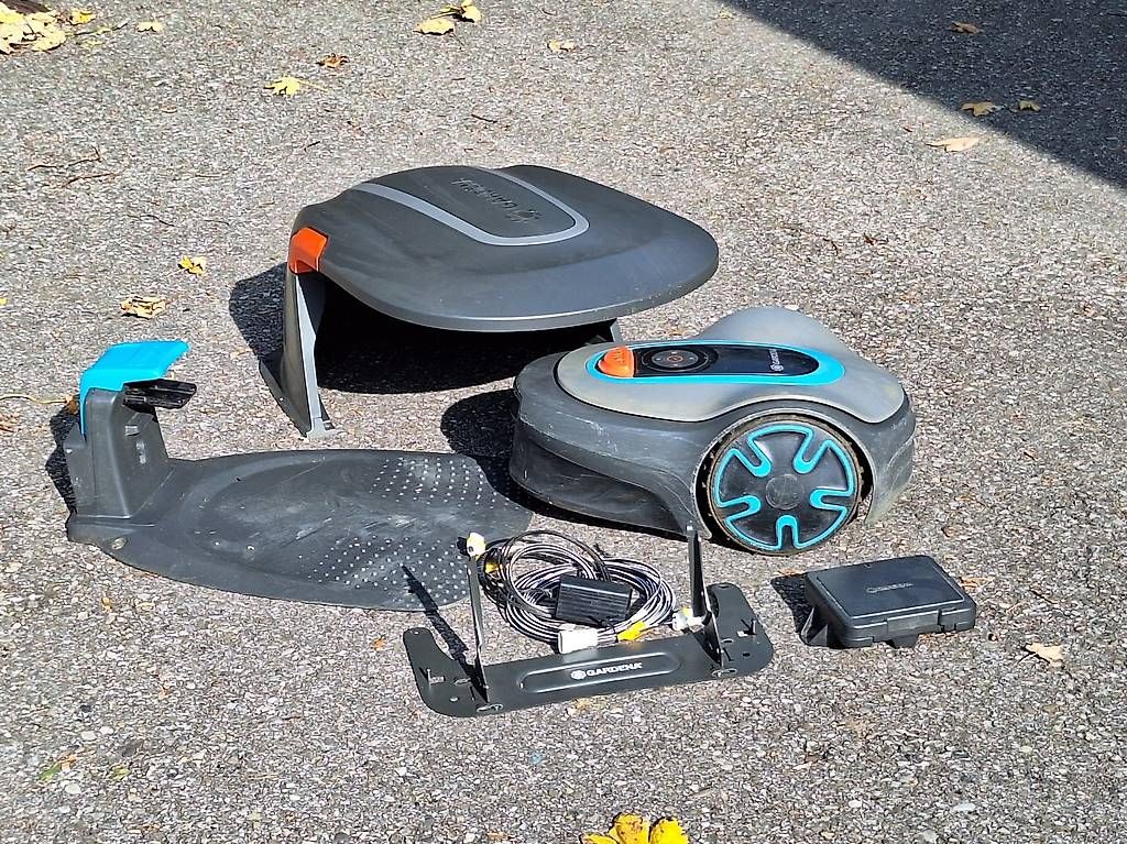 Tondeuses à gazon: Mähroboter Gardena Sileno Minimo – D'occasion à Langendorf par disput 1