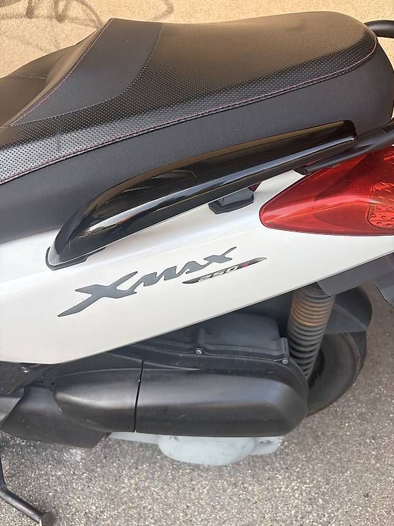 Route: Yamaha xmax 250i – D'occasion à Lugano par sls_5z8c 1