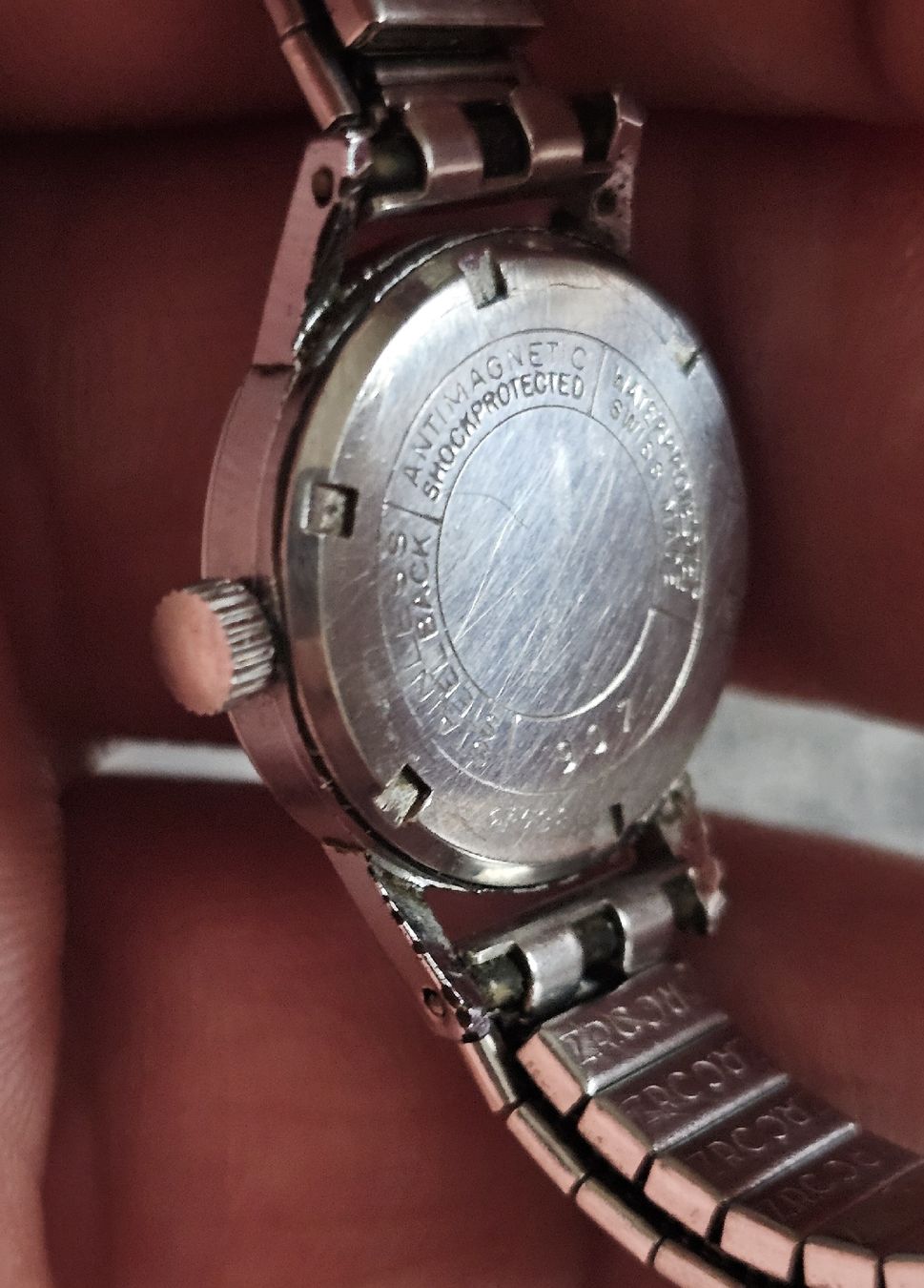 Uhren: Rona vintage cadran clair bracelet extensible – Gebraucht aus Genève von Fresko01 1