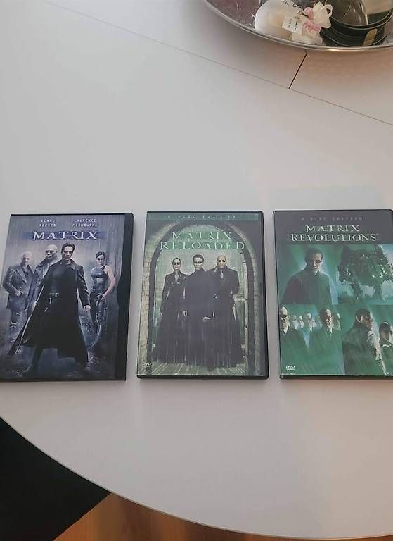 Tutti i DVDs: Matrix Trilogie DVD Deutsch – Usato da Effretikon venduto da donjuan105