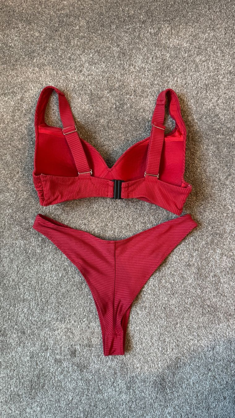 H&M Costumi da bagno & Bikini: Bikini rot H&M Grösse M, push up – Usato da Kriessern venduto da loolah 1