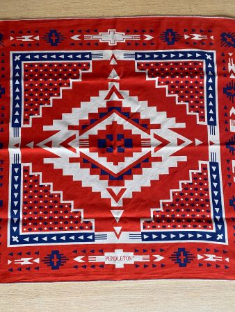 Pendleton Bandana, Tuch