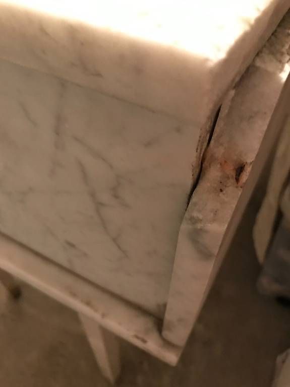 Cassettiere: Marmor Aufsatz für Kommode – Usato da Münchenstein venduto da Radicchio 2