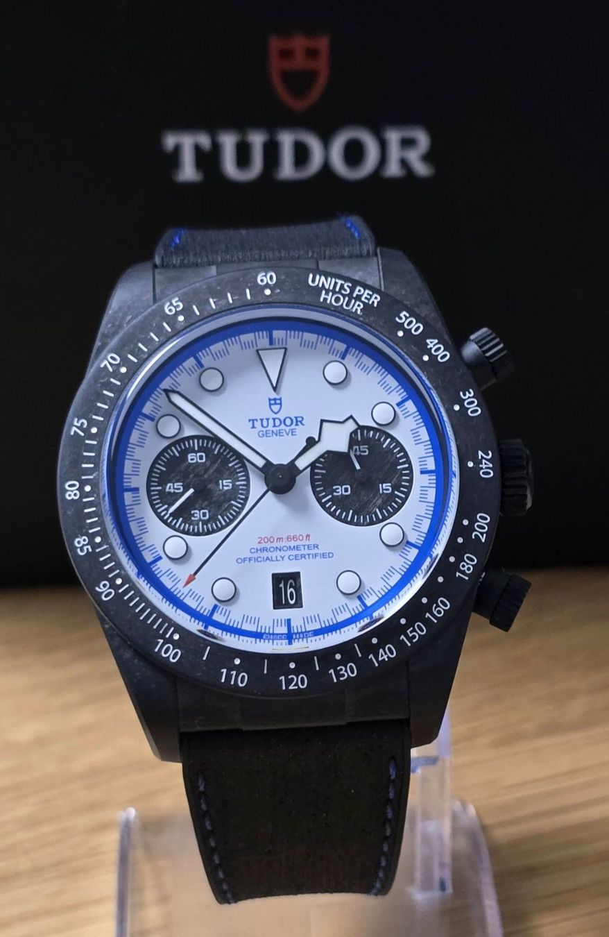 Tudor Orologi: Neu Tudor Carbon 25 – Nuovo e nell'imballaggio originale da Neftenbach venduto da Taschen-Uhren