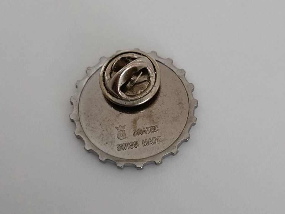 Placchette & Badge: Pin Taxi Winterthur - Box 29 – Usato da Köniz venduto da Pinscollect 1