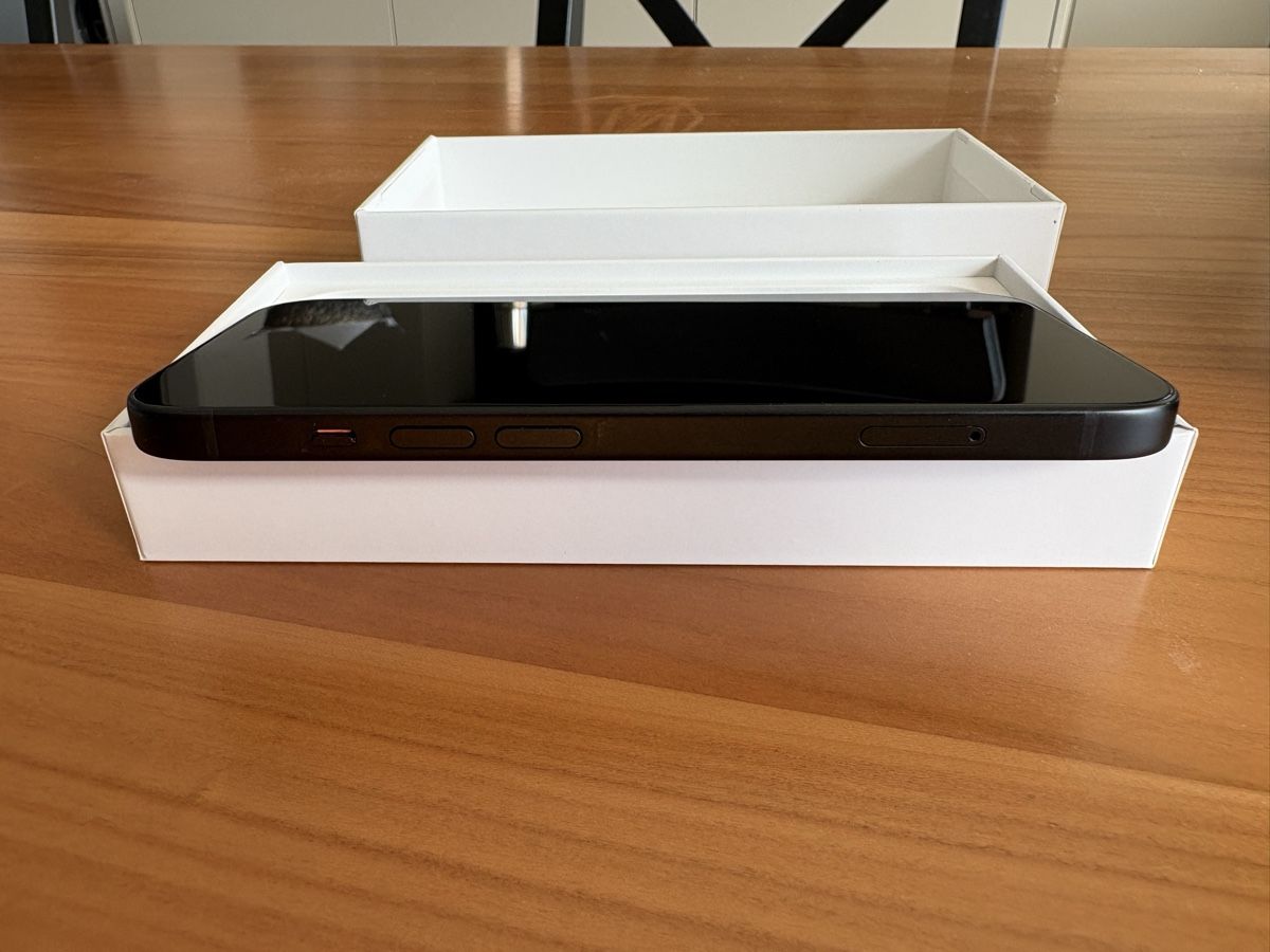 Apple Handys / Smartphones: Apple iPhone 15 – Gebraucht aus Birmensdorf ZH von JDean 4