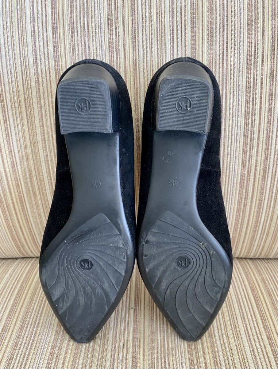 Kaiser Scarpe da donna: Peter Kaiser Pumps, schwarz Gr. 4,5 / EU 37,5 – Usato da Jona venduto da Flamingoo 2