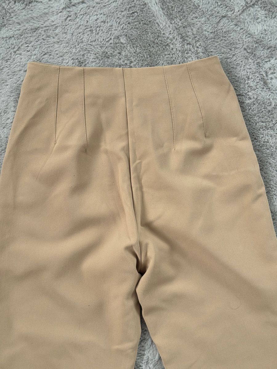 Stradivarius Hosen: Damen Hose beige Grösse M – Neu (gemäss Beschreibung) aus Güttingen von Nkskn 3