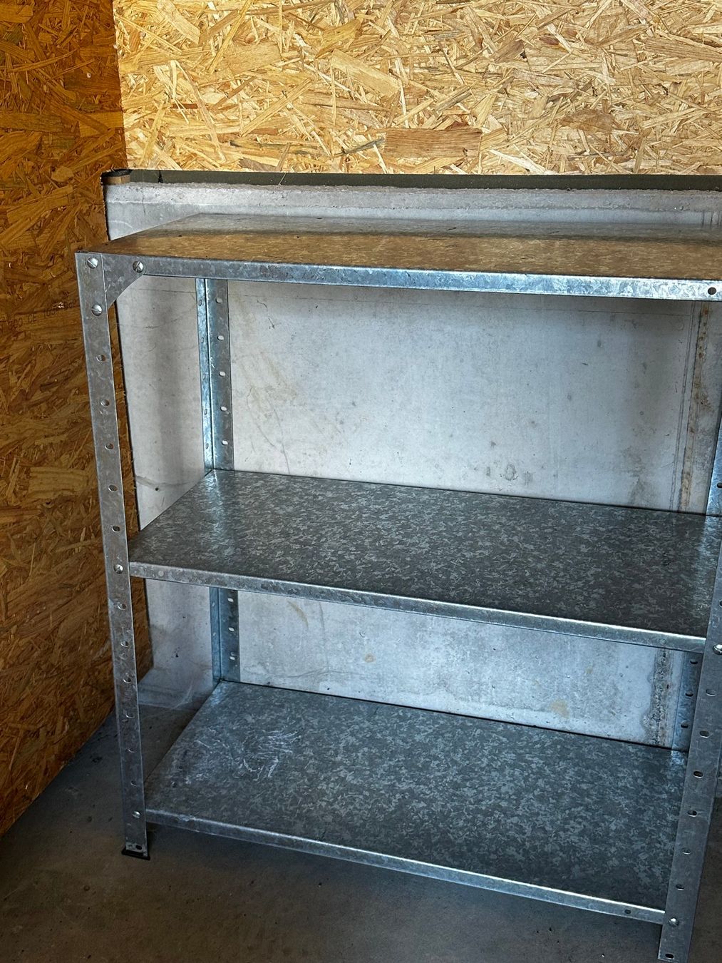 Regale: Regal – Gebraucht aus ALTENDORF von Jrabbit