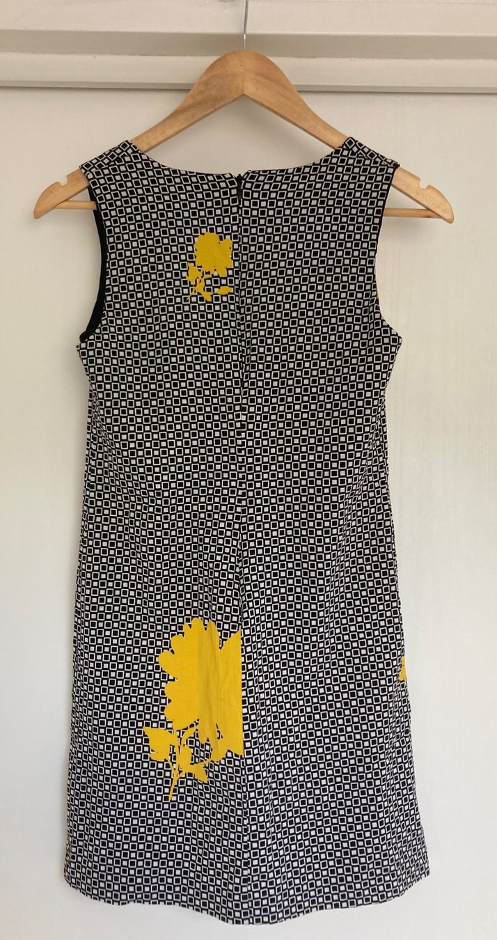 Vestiti: Sandro Ferrone Kleid Gr.XS – Usato da Unterägeri venduto da Jutka_04 2