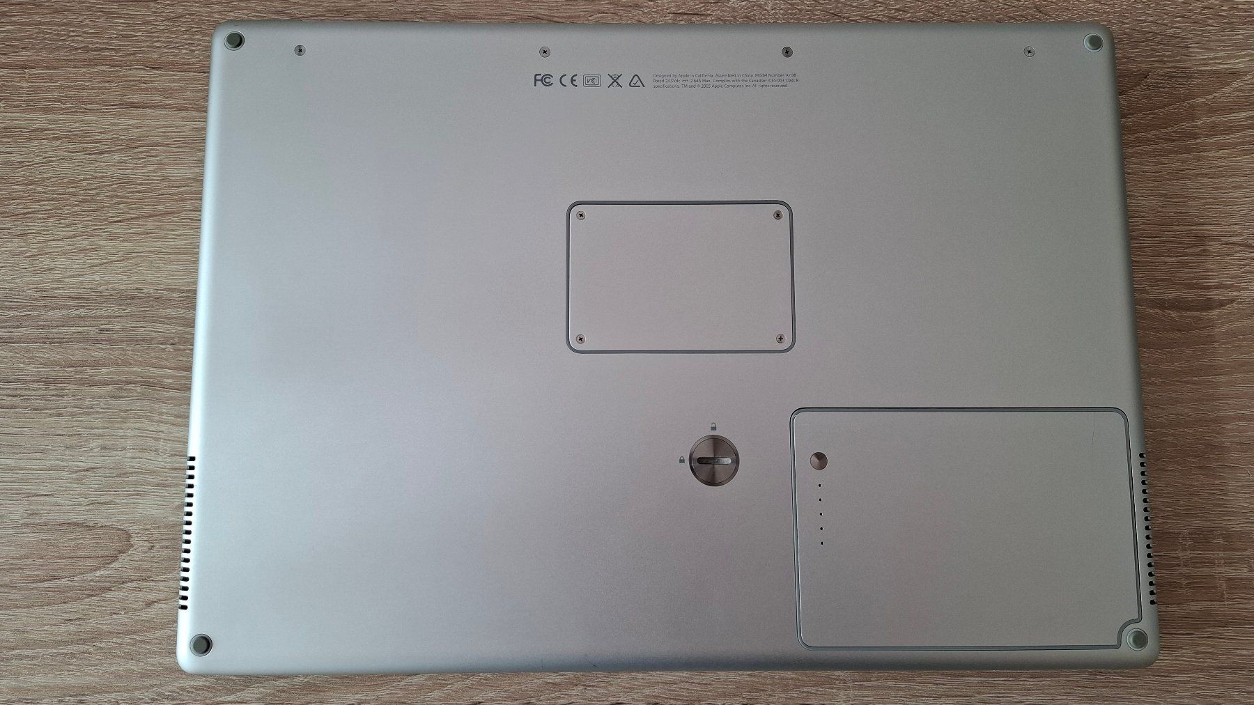 Apple Notebook: Apple PowerBook G4 A1138 – Usato da Lützelflüh-Goldb venduto da Procyon7.pk 2