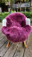 Schaffel in der Farbe bordeaux