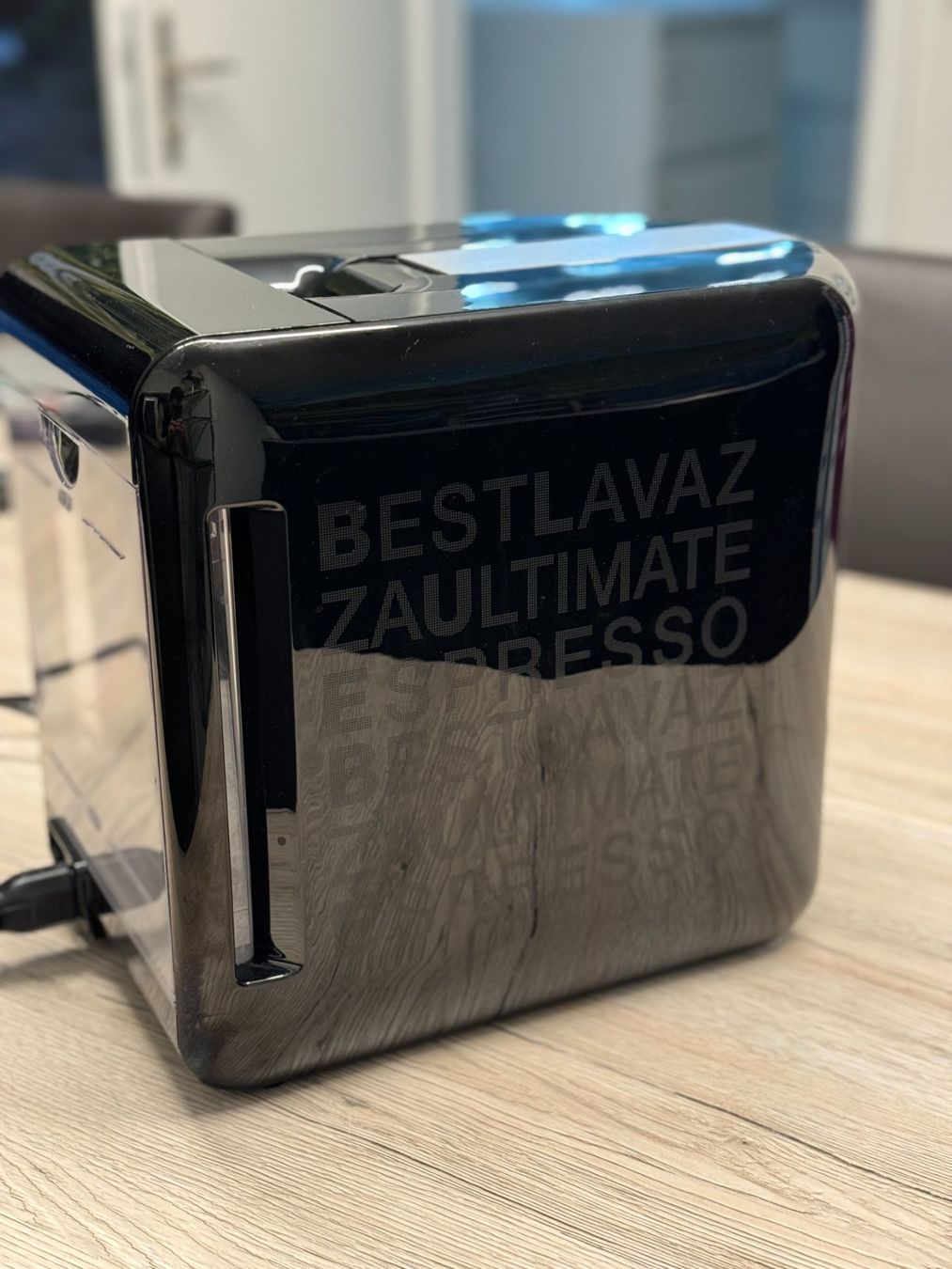 Lavazza Kaffeemaschinen & Espressomaschinen: Kaffeemaschine Lavazza LB 951 – Gebraucht aus Zollikofen von ld5_6h8t 2