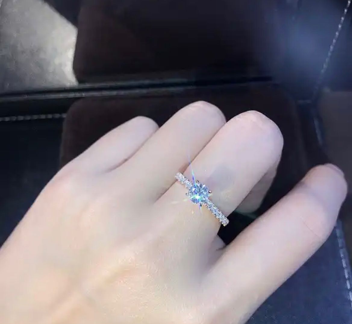 Anelli: Kristall Ring in Silber – Nuovo e nell'imballaggio originale da Oberegg venduto da Alepokemon