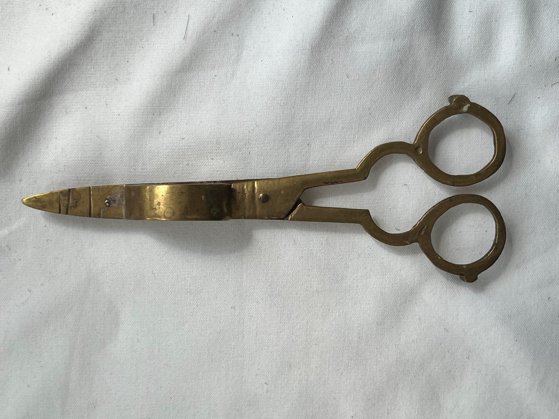 Tous les outils: Kerzendochtschere, Messing – D'occasion à Zürich par livifloli