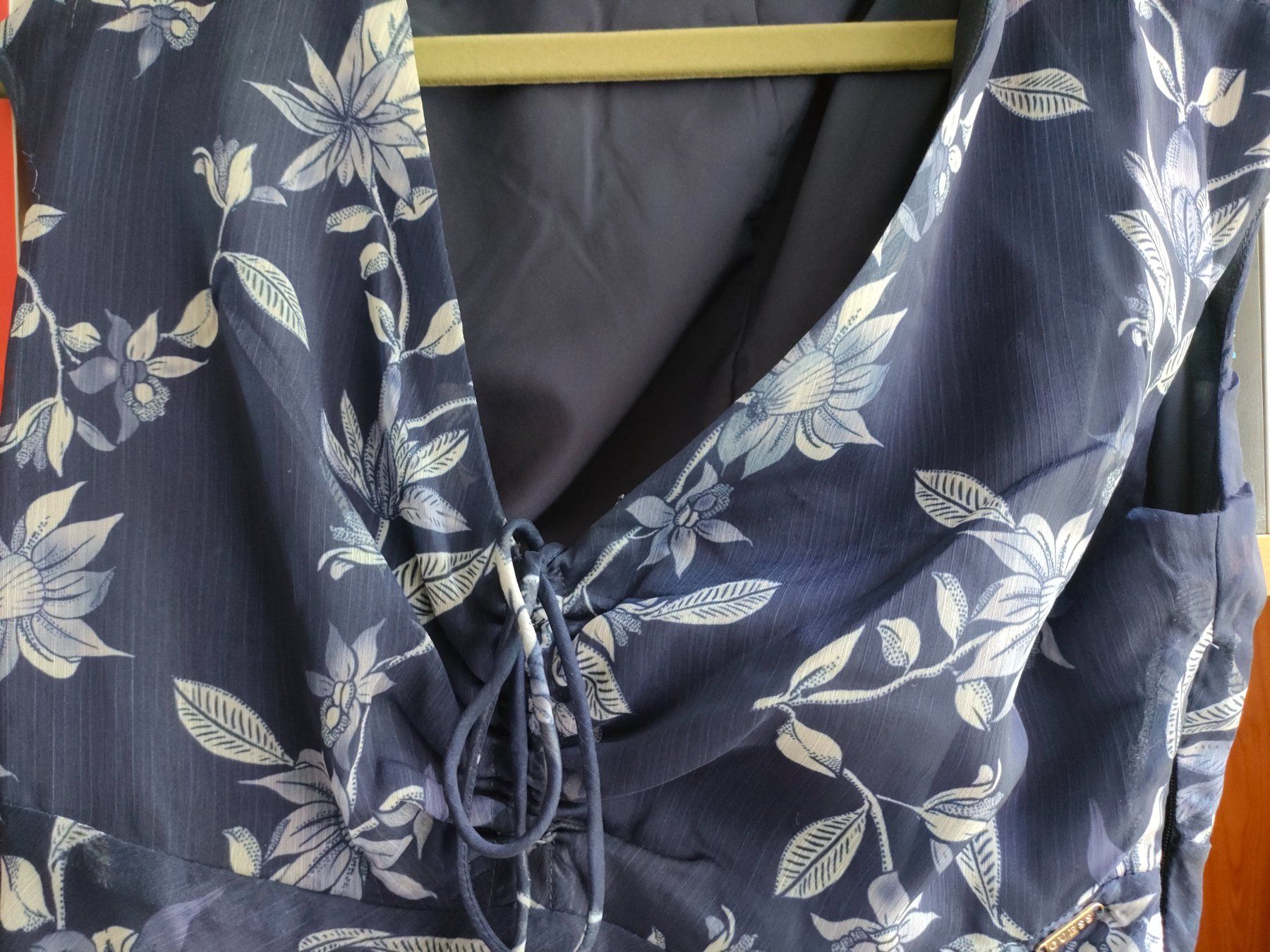 Guess Vestiti: Guess Abend / Cocktailkleid – Nuovo (secondo la descrizione) da Brugg AG venduto da Mashaba 7