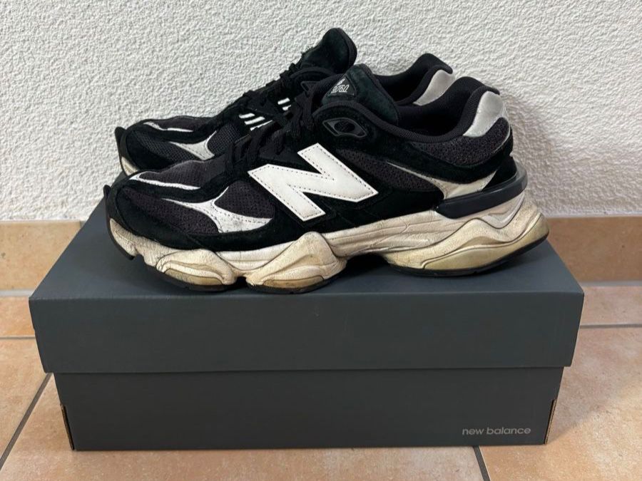 New Balance Herrenschuhe: NewBalance 9060 taille 42 – Gebraucht aus Denens von RomainSecondeMain