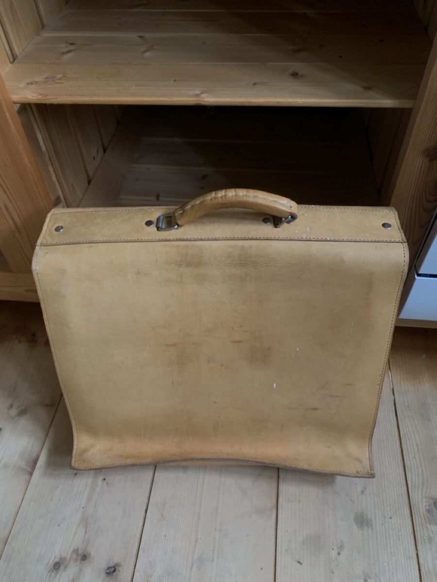 Valigie & Borse: Vintage Ledertasche, Aktentasche – Usato da Grosshöchstetten venduto da juri_pf 1