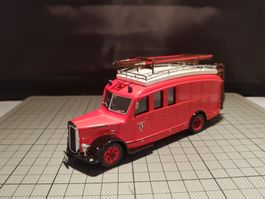 Saurer 3CTID Fourgon Feuerwehr Basel