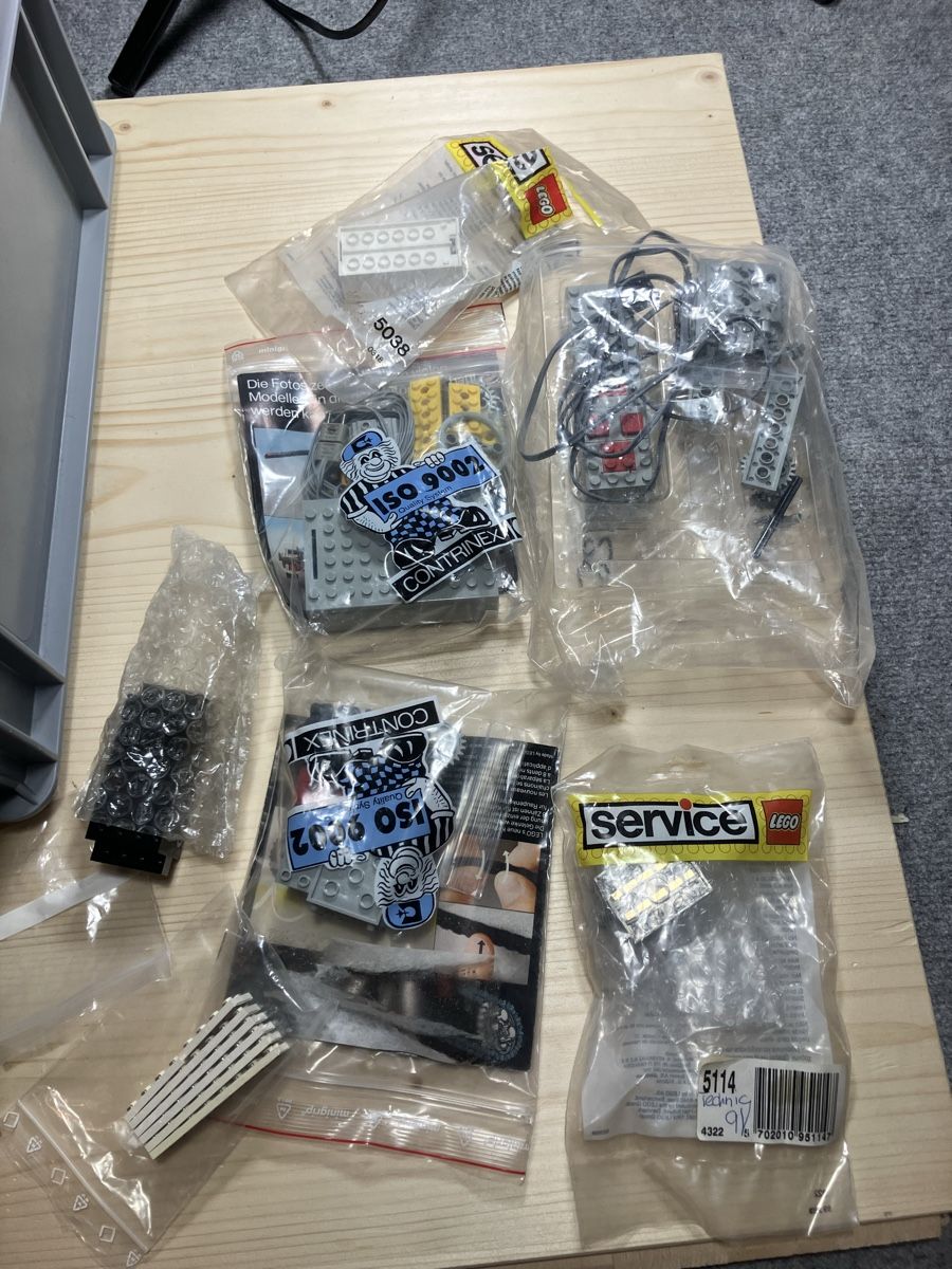 Lego Kit di costruzioni: Grosses Konvolut Lego Elektrik – Usato da Luzern venduto da windundsichtschutz 1