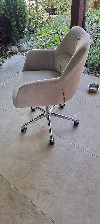 Chaises: Bürostuhl – D'occasion à Siebnen par JaneDoe01 3