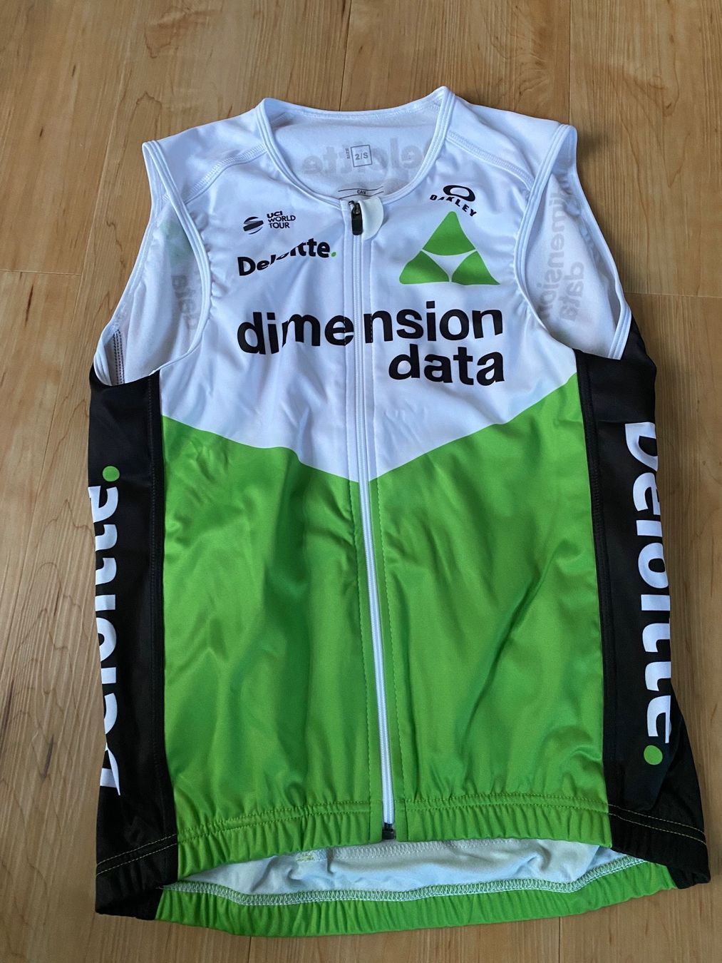 Canottiere & Pantaloni: Gilet Velo Dimension data mark cavendish – Usato da Appenzell venduto da classiccyclingkits