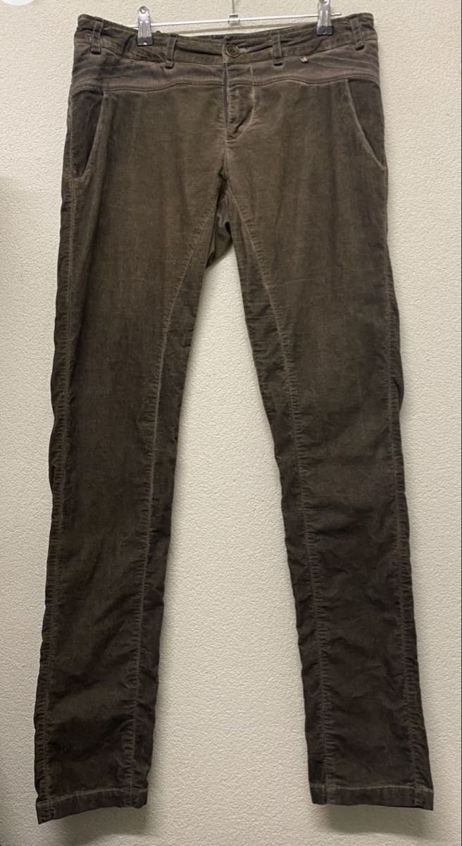 Nile Pantaloni: Nile Samthose – Usato da Selzach venduto da Leon21