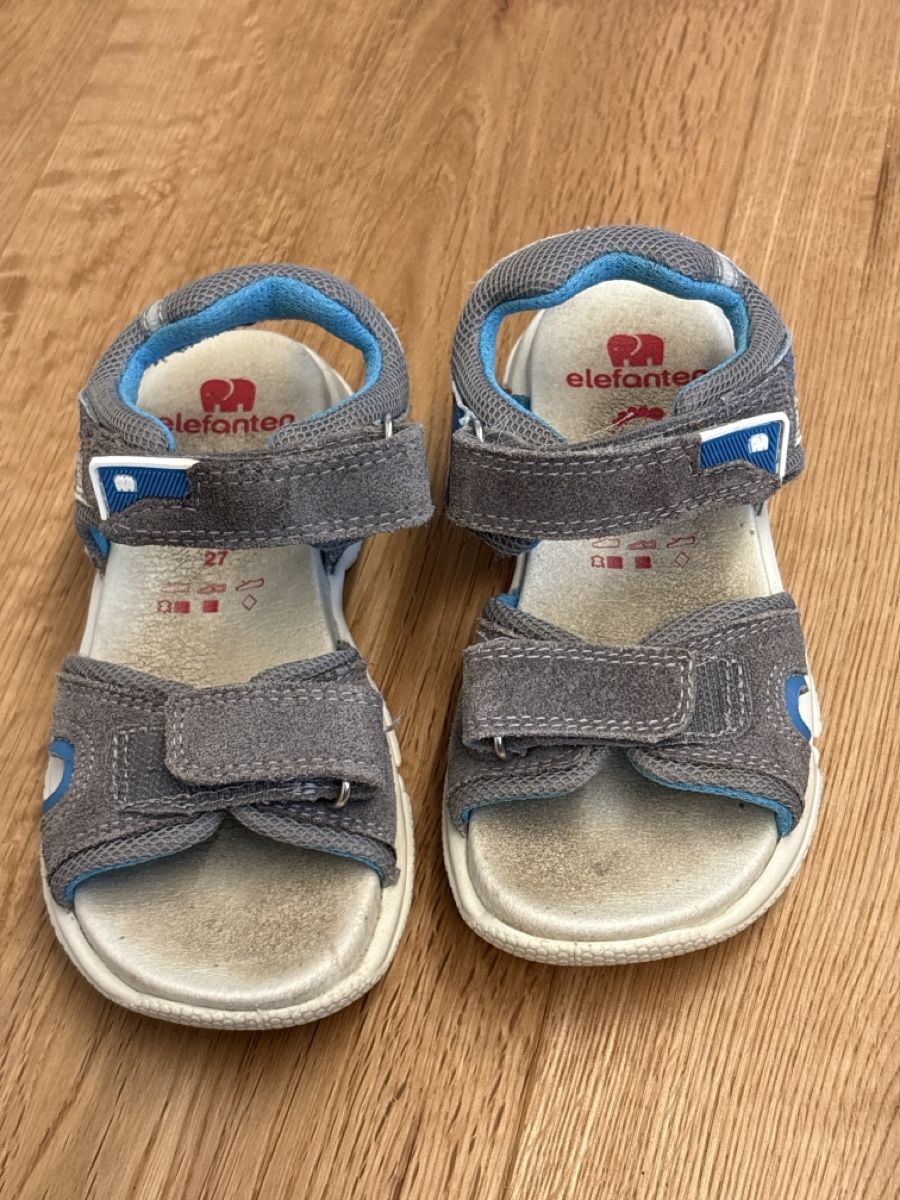 Elefanten Schuhe für Jungen: Elefanten Sandalen Gr. 27 – Gebraucht aus Bettlach von Schtine1