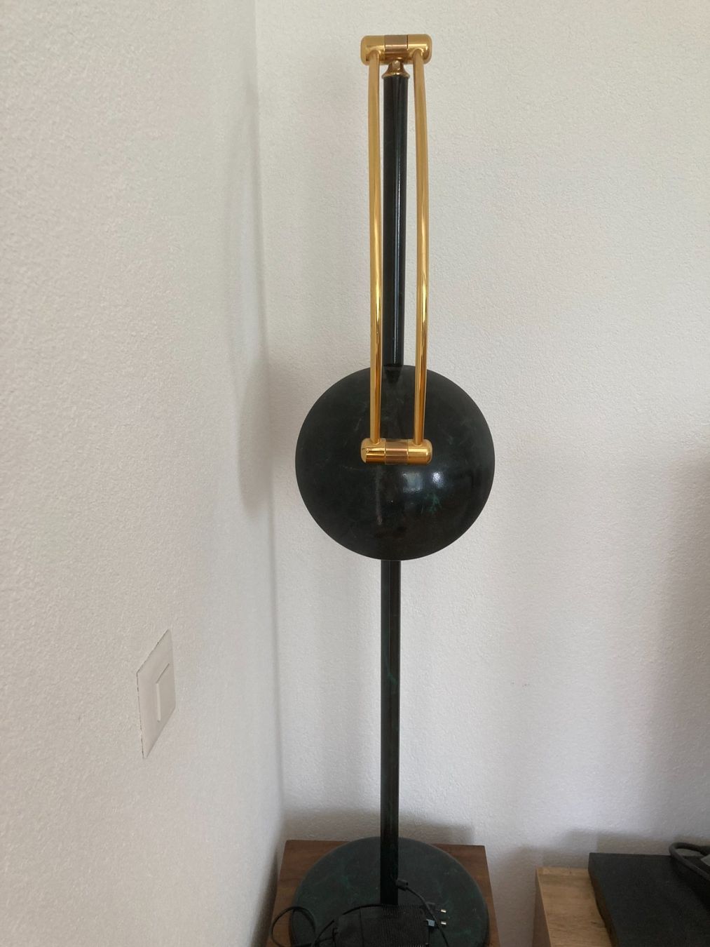 Lampade: Lampadaire sur pied, design années 80 – Usato da Lausanne venduto da gio_vintage17