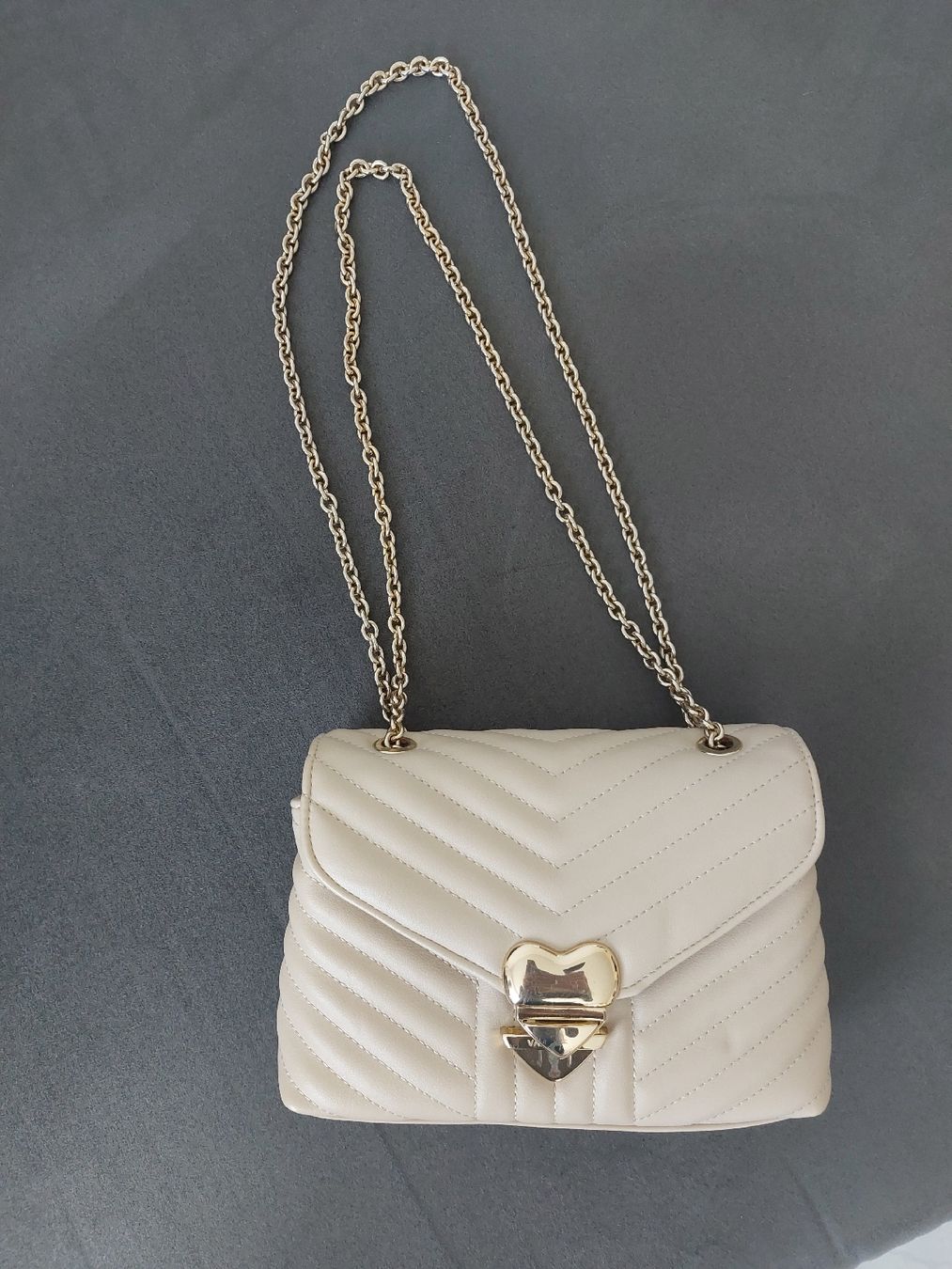 Valentino Borse da donna: Valentino Crossbody Bag beige – Usato da Oberentfelden venduto da Ski01 1