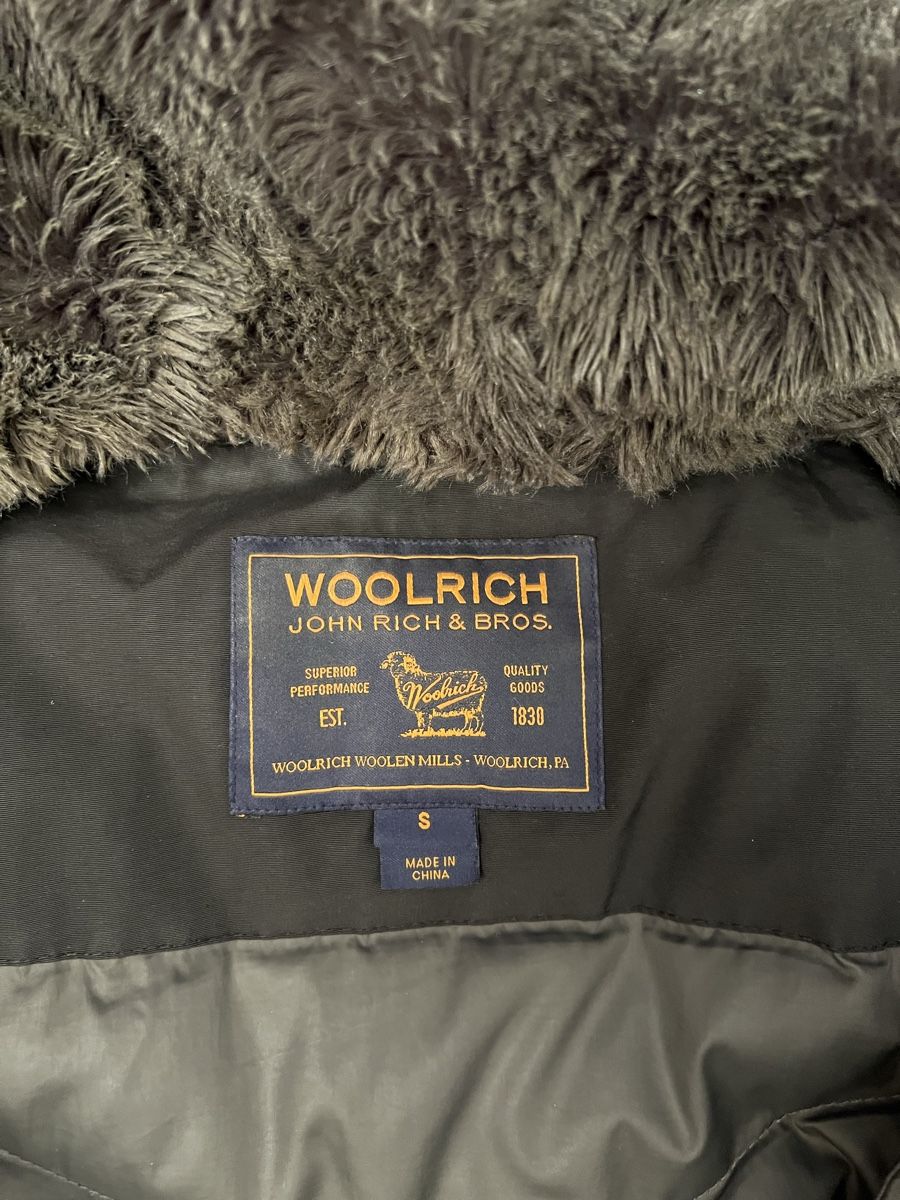 Woolrich Giacche: Original Woolrich Daunenparka – Usato da Basel venduto da shirley_gold 3