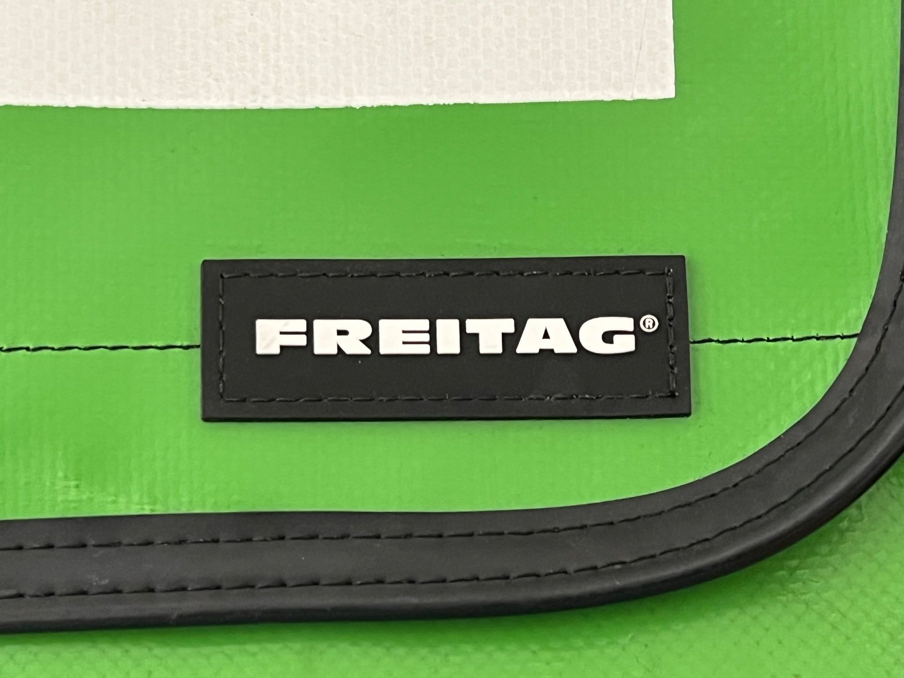 Freitag Taschen: FREITAG - Sac HAWAÏ - Five - 0 - NEUF – Neu und originalverpackt aus Mézières FR von Daisy16