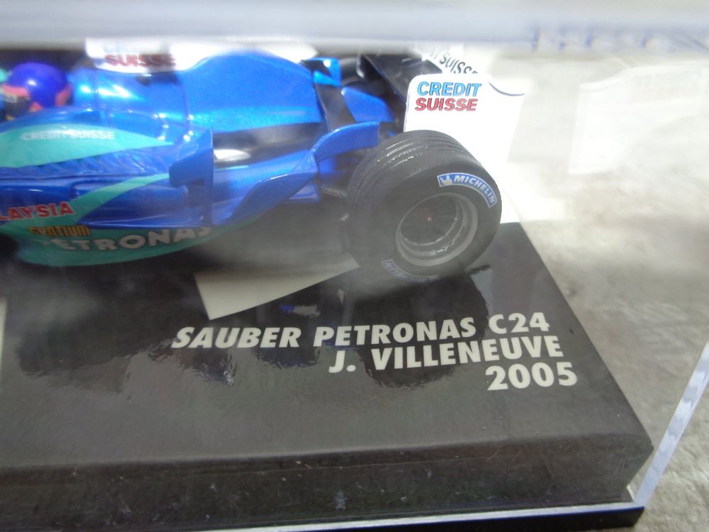 Minichamps 1:43 F1 Sauber Petronas C24 J. Villeneuve 2005 5