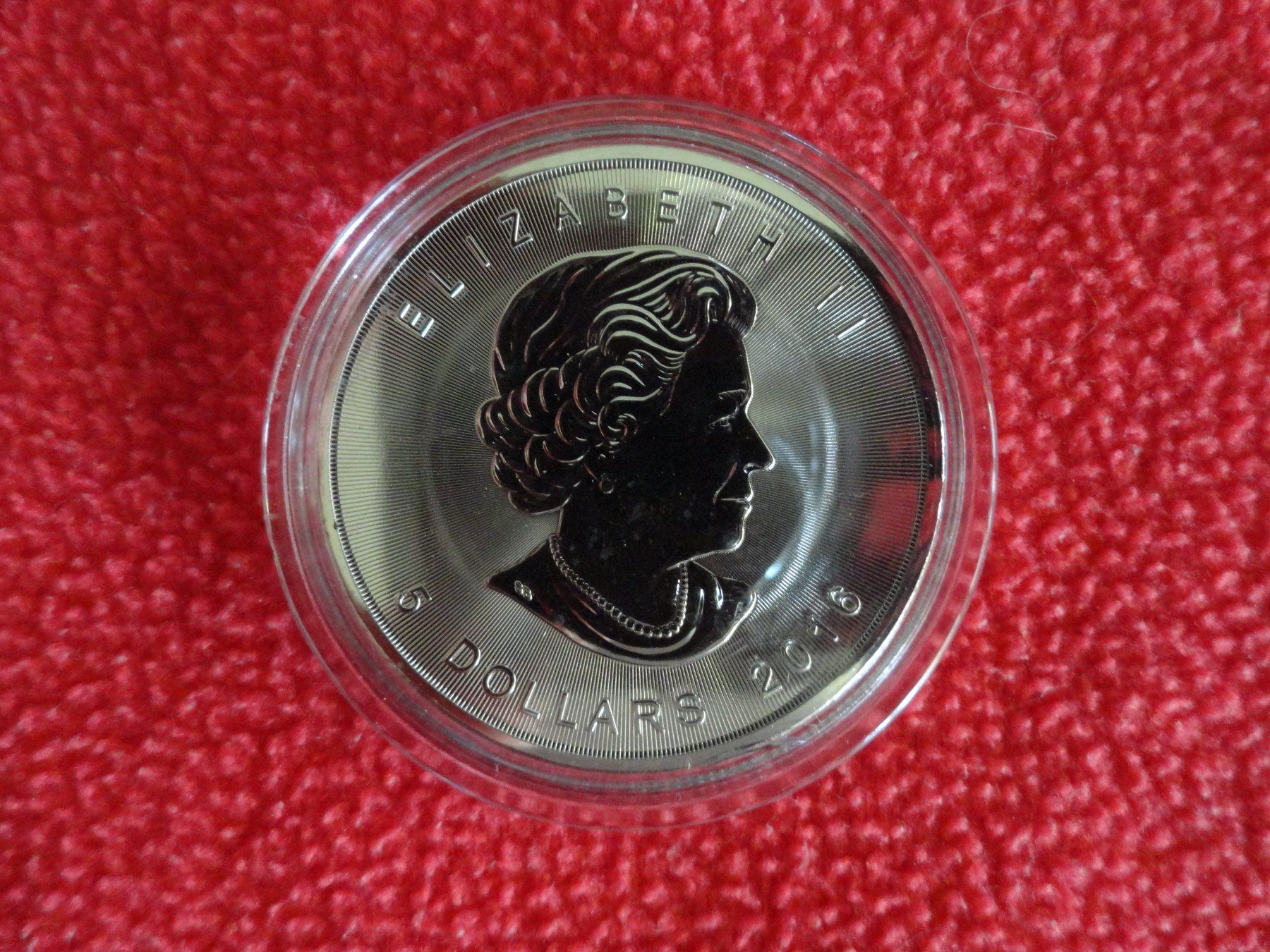 Tutti le monete: Silbermünze Kanada Maple Leaf 5 Dollars 2016 - Elizabeth II – Nuovo (secondo la descrizione) da Gerlafingen venduto da Shiva_74