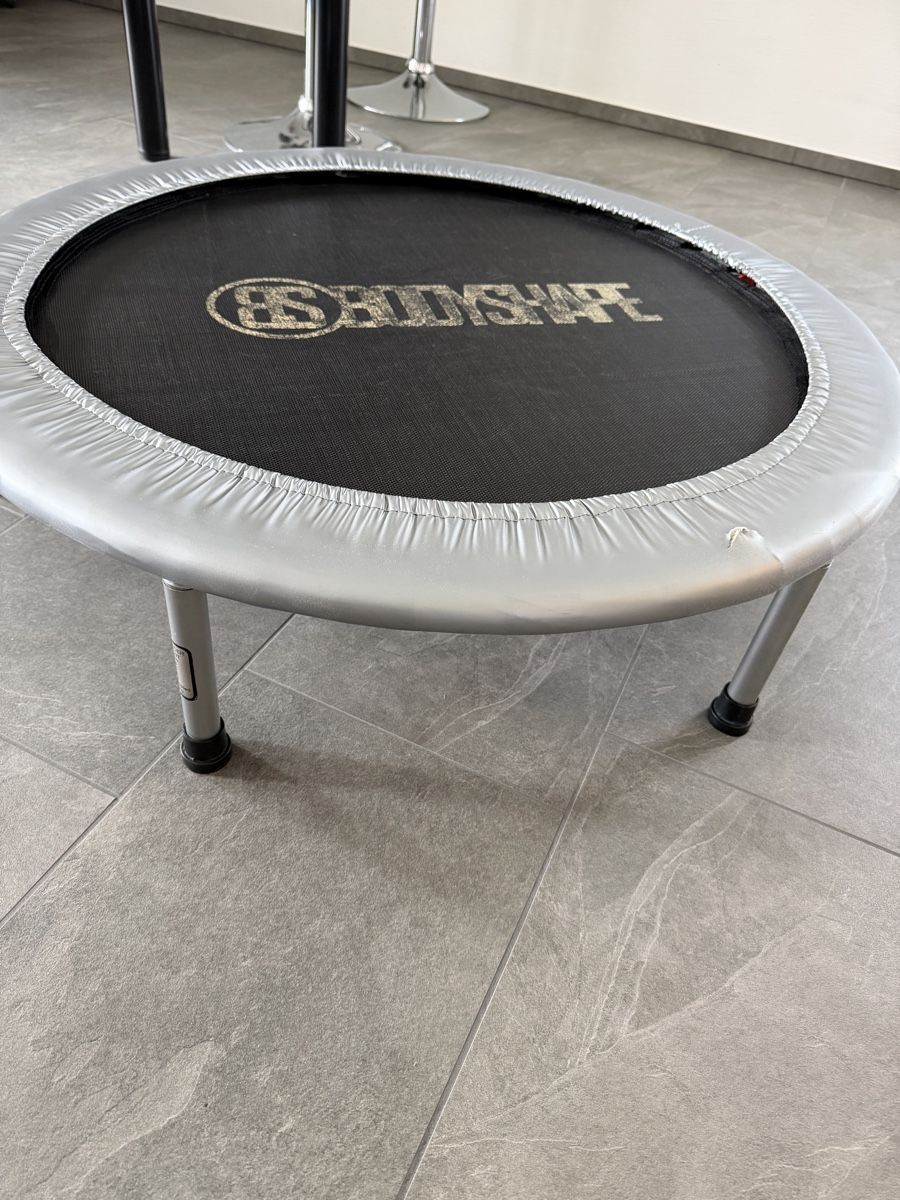Bodyshape Trampolines: Fitness Trampolin Bodyshape rund – D'occasion à Bubikon par Chliini 1