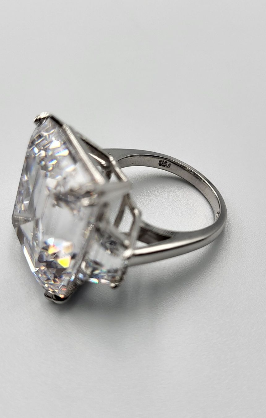 Ringe: Massiv 585 Weiss Gold Ring Mit Steine – Gebraucht aus Wald ZH von Aniade 9