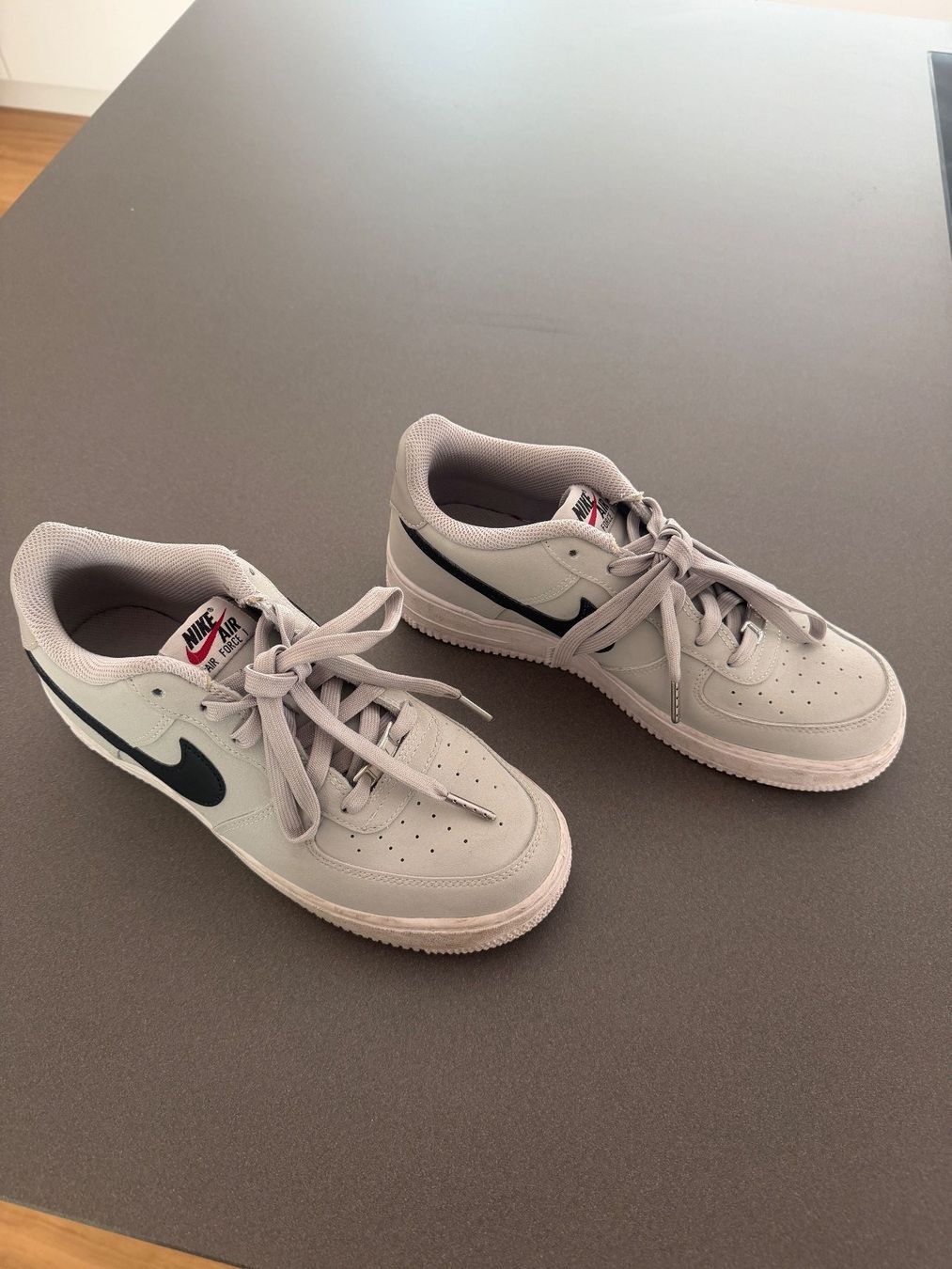 Nike Scarpe da uomo: Nike Schule Gr. 39 – Usato da lenzburg venduto da isabelle.k.80 1