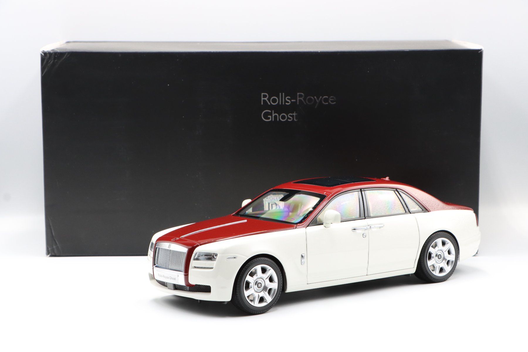 Rolls Royce Modellini d'auto: Rolls Royce Ghost 2011 1:18 Kyosho – Nuovo e nell'imballaggio originale da Bühl b.Aarberg venduto da modelldiecast