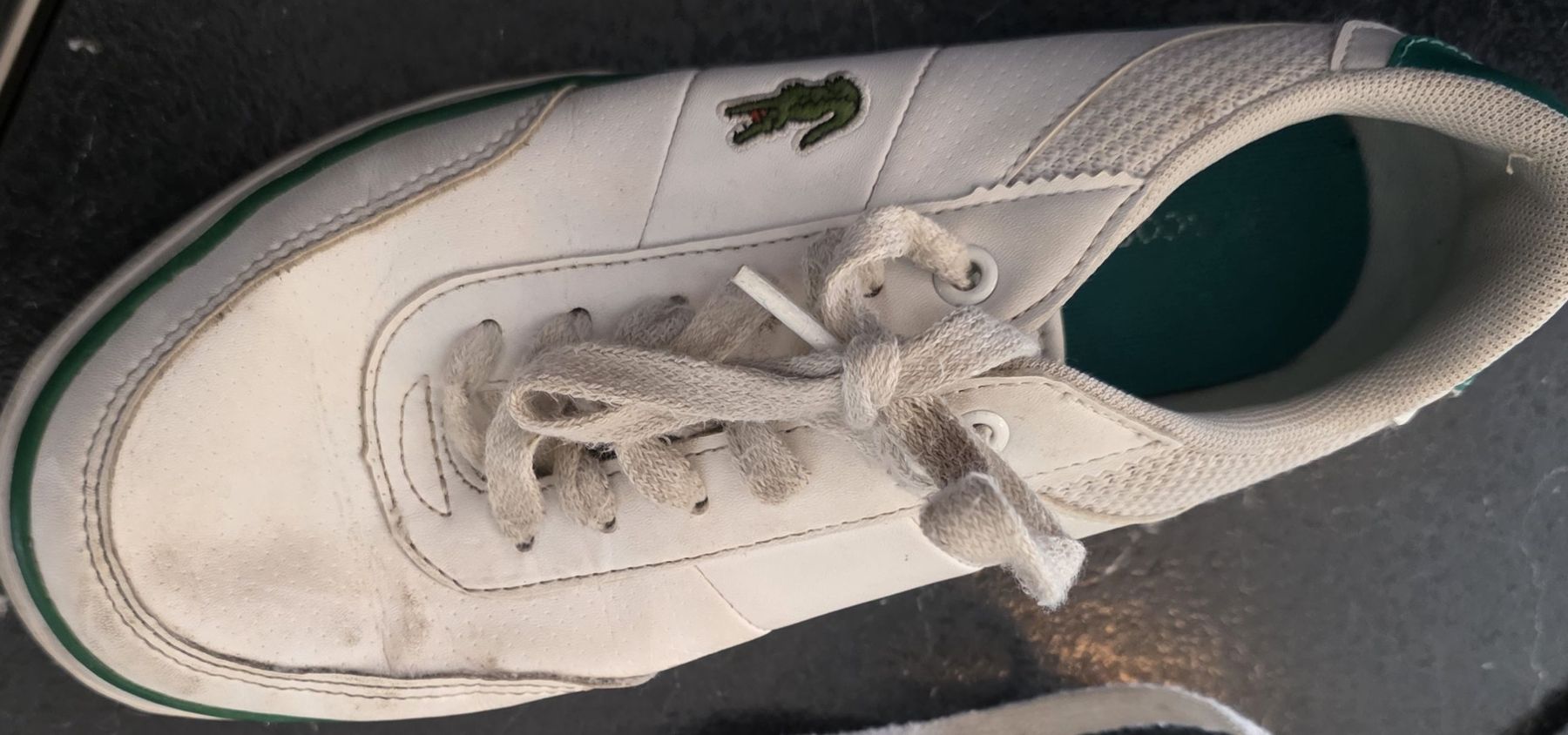 Lacoste Scarpe per ragazzi: Baskets Lacoste blanches - Portées, mais encore stylées! 35 – Usato da Fully venduto da moi_k685 1