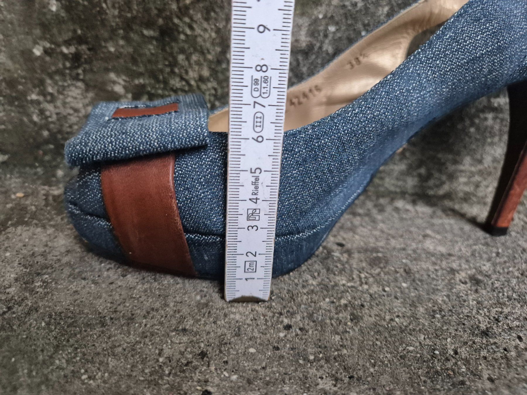 Stuart Weitzman Damenschuhe: Stuart Weitzman 38.5 – Gebraucht aus Oberrohrdorf von ma-vie 6