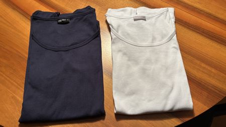 2er Pack Damen T-Shirts, Grösse XL, Top Zustand!