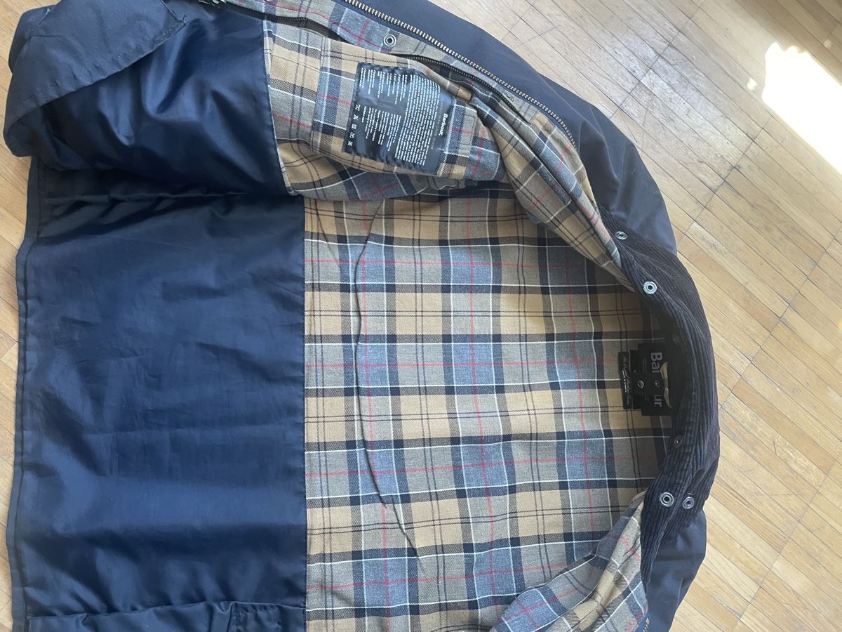 Barbour Giacche: Barbour Bedale Jacket Navy Parka – Usato da Stäfa venduto da Phphch 5