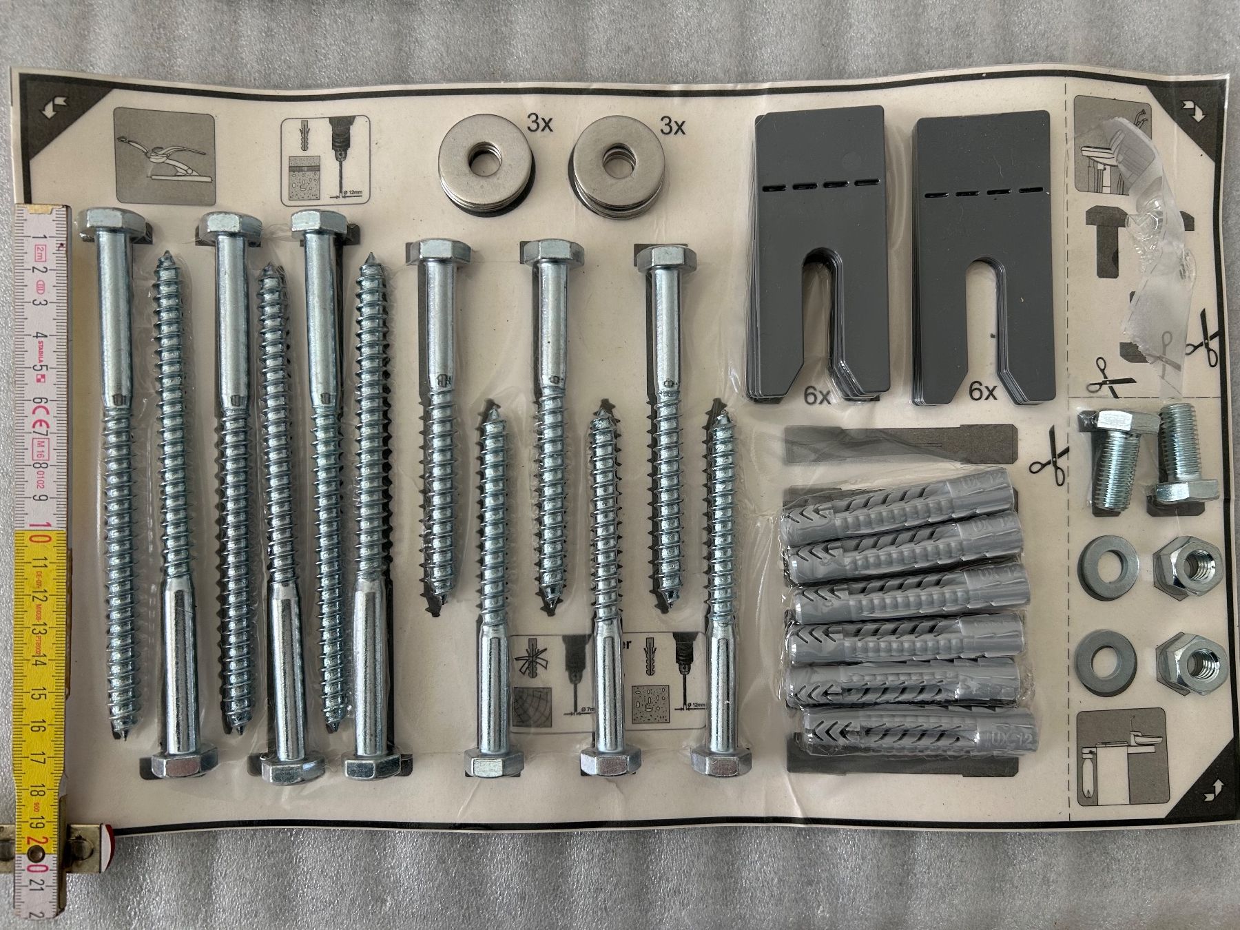 Ferramenta: Set mit Montagematerial – Usato da La Chaux-de-Fonds venduto da jacq_LaTsch0