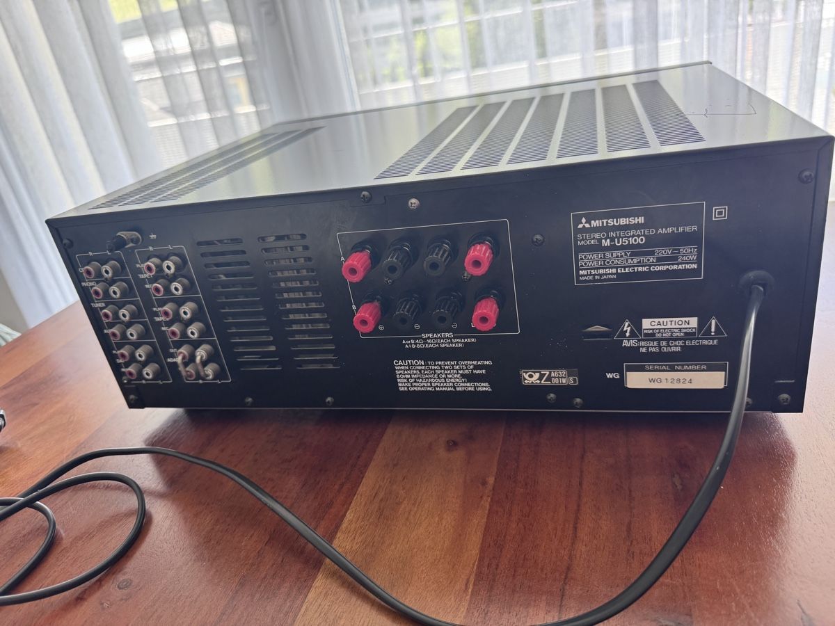 Mitsubishi Verstärker: Mitsubishi Stereo Verstärker M-U5100 – Gebraucht aus Seewen SZ von QM.03 7