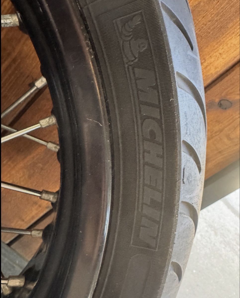 Strada: Motorrad Pneu Satz – Usato da Mülchi venduto da XD_468 1