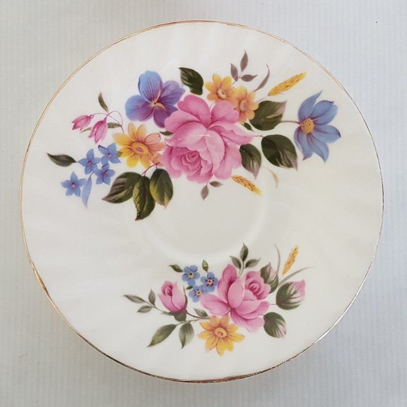 Tassen: Teetasse Royal Sutherland H M Summer Garden – Gebraucht aus Kaltbrunn von Condor2 2