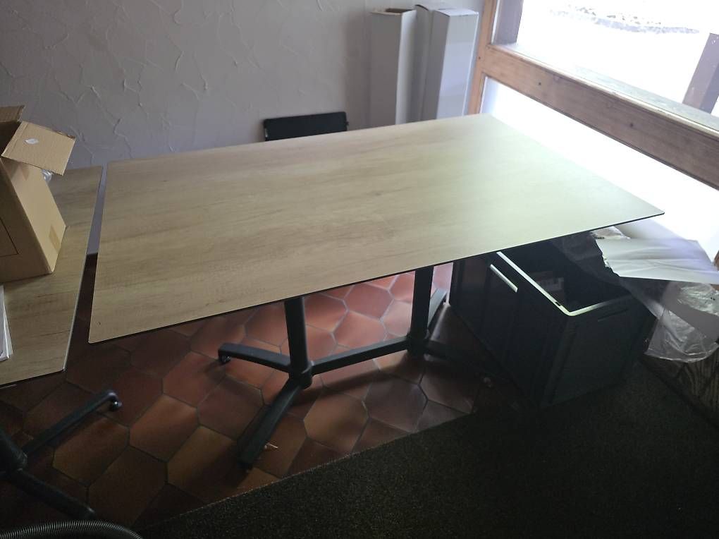 Tavoli: Terassentisch 130x80 klappbar sehr Robust – Usato da Selzach venduto da Grievas
