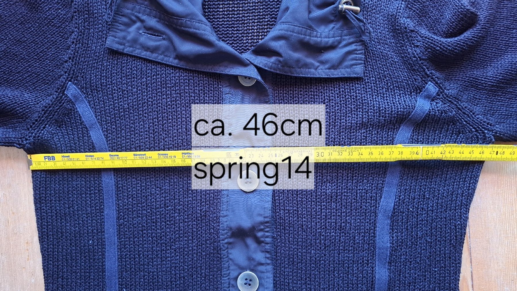 Jacken: Damen Strickjacke schwarz Grösse 40 – Gebraucht aus Pagig von Spring14 2