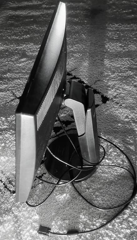 Monitor: Monitor – Usato da Kriens venduto da Schoebu 1