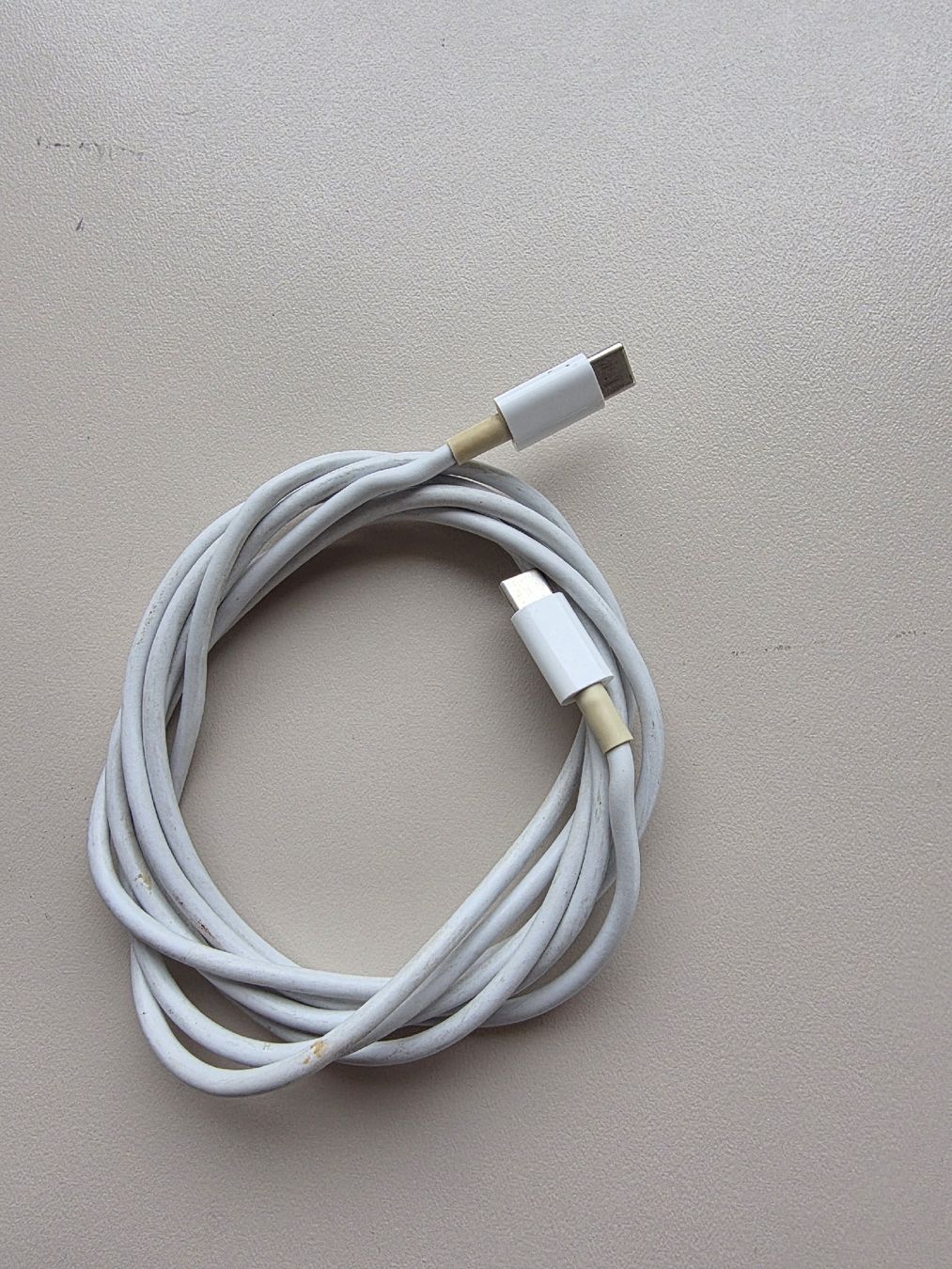 Apple Cavi: Apple MacBook USB-C Ladekabel  – Usato da Biberist venduto da Volo28